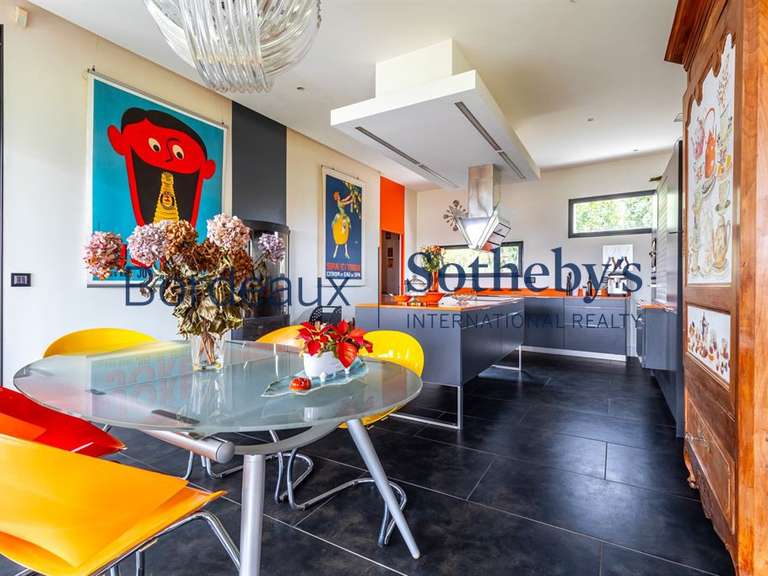 Maison Bordeaux - 4 chambres - 379m²