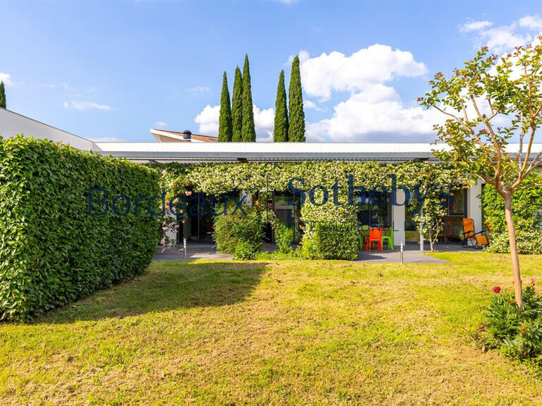 House Bordeaux - 4 bedrooms - 379m²