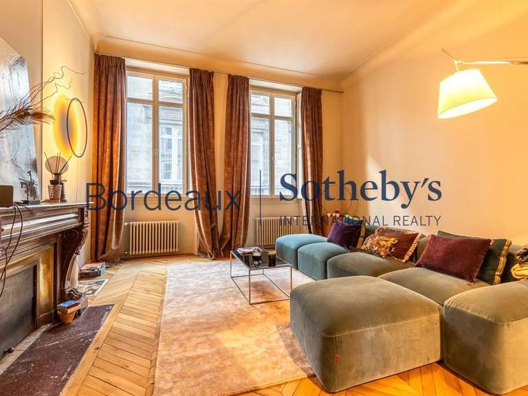 House Bordeaux - 5 bedrooms - 370m²