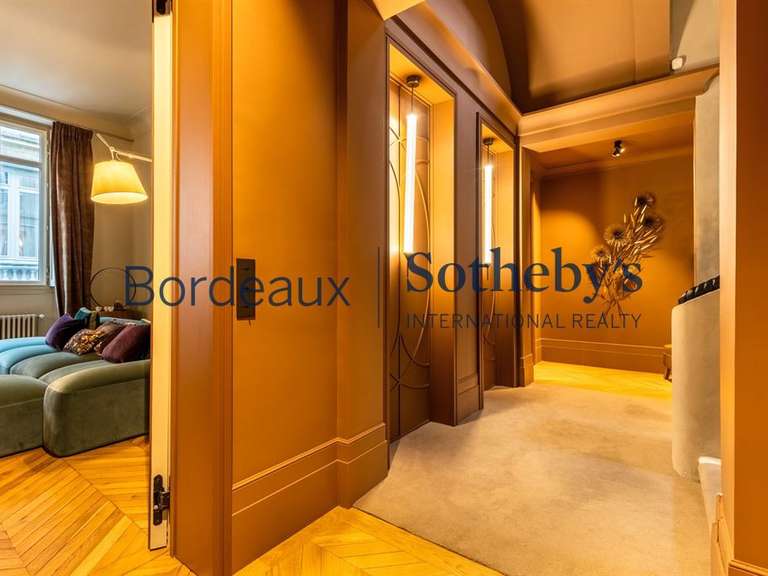 House Bordeaux - 5 bedrooms - 370m²