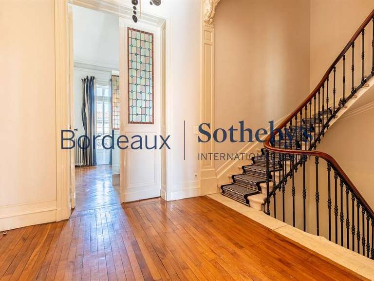Maison Bordeaux - 7 chambres - 764m²