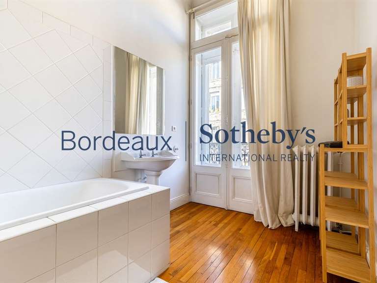 Maison Bordeaux - 7 chambres - 764m²