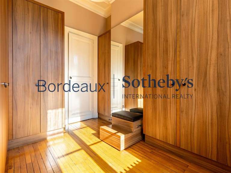 Maison Bordeaux - 7 chambres - 764m²
