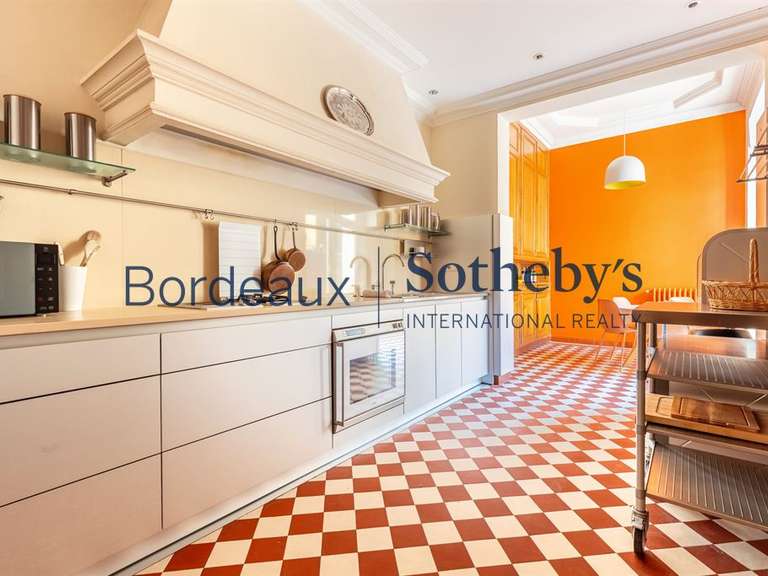 Maison Bordeaux - 7 chambres - 764m²