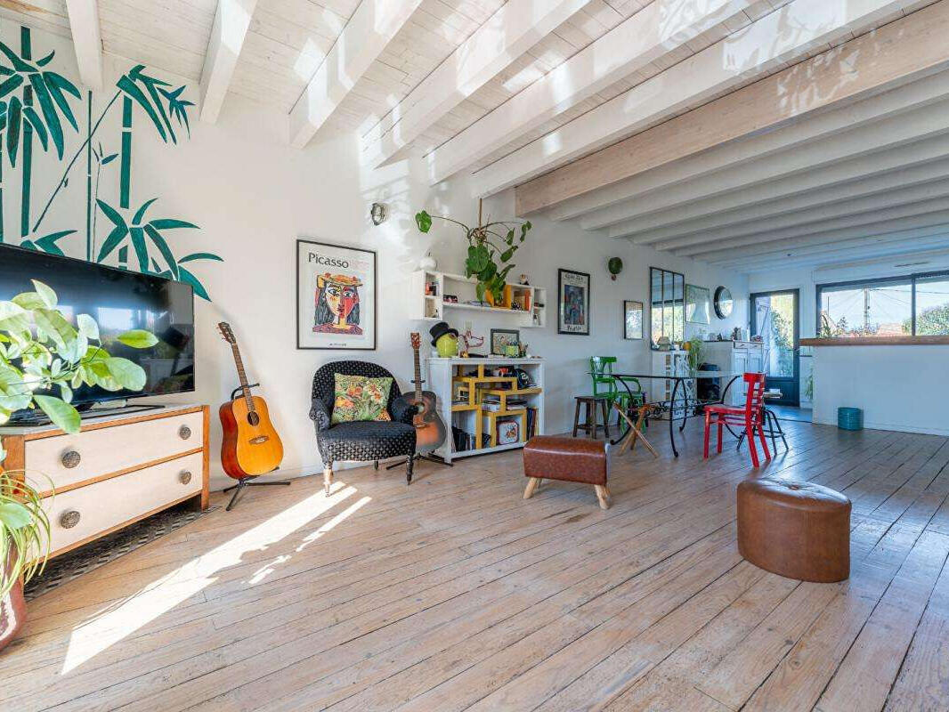 House Bordeaux