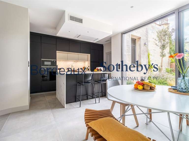 Maison Bordeaux - 4 chambres - 164m²