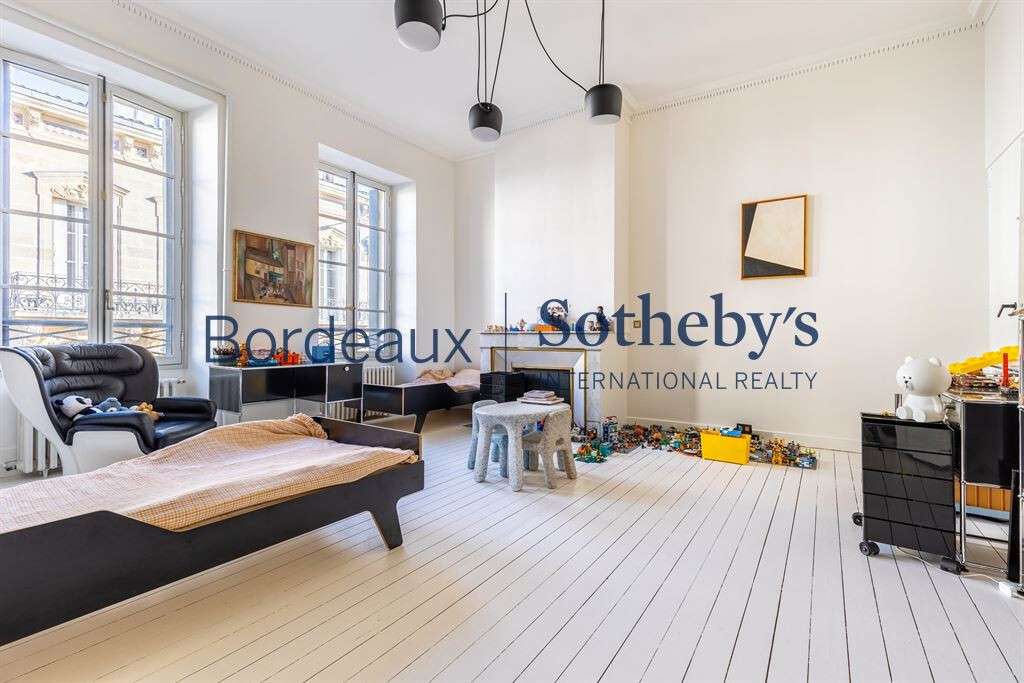 House Bordeaux