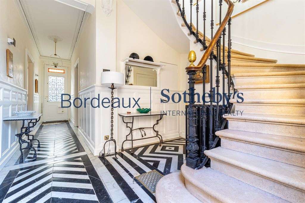 House Bordeaux