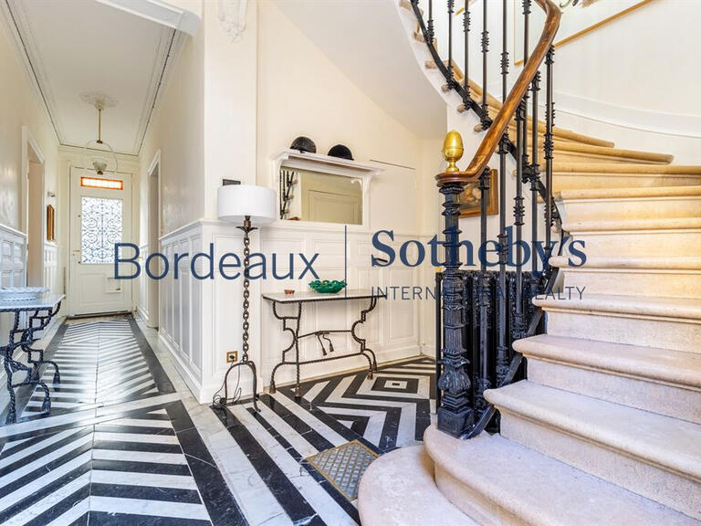 Maison Bordeaux - 4 chambres - 200m²