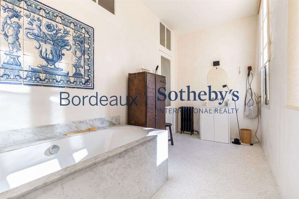 House Bordeaux
