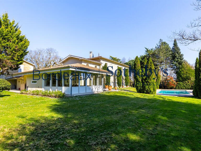 House Bordeaux - 6 bedrooms - 400m²
