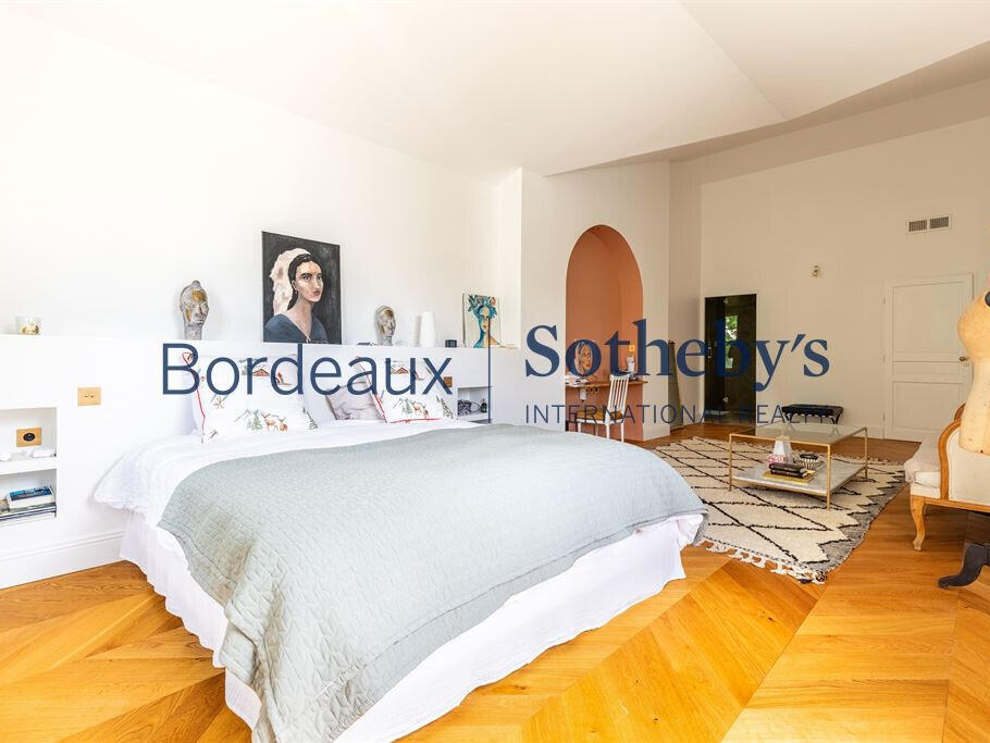 House Bordeaux