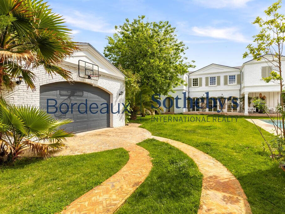 House Bordeaux