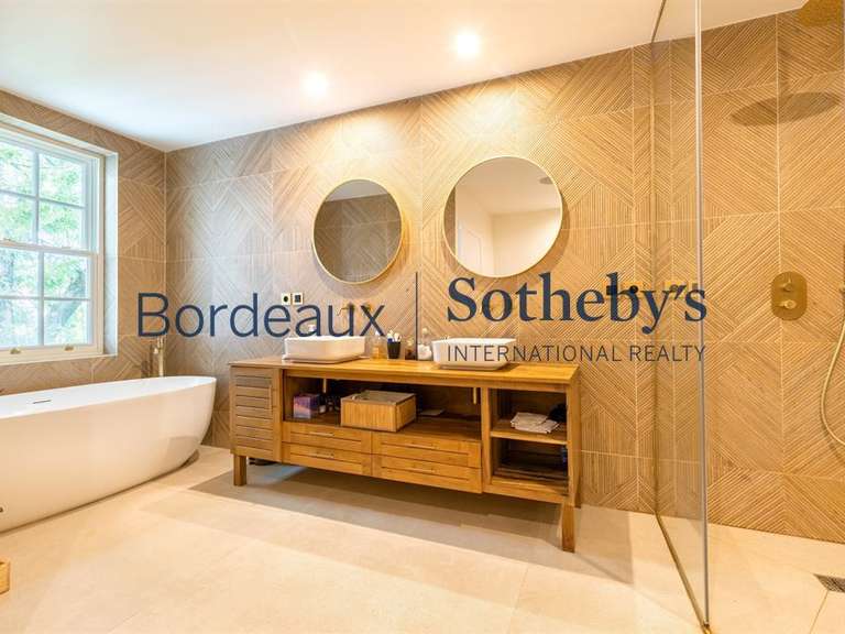 Maison Bordeaux - 5 chambres - 300m²