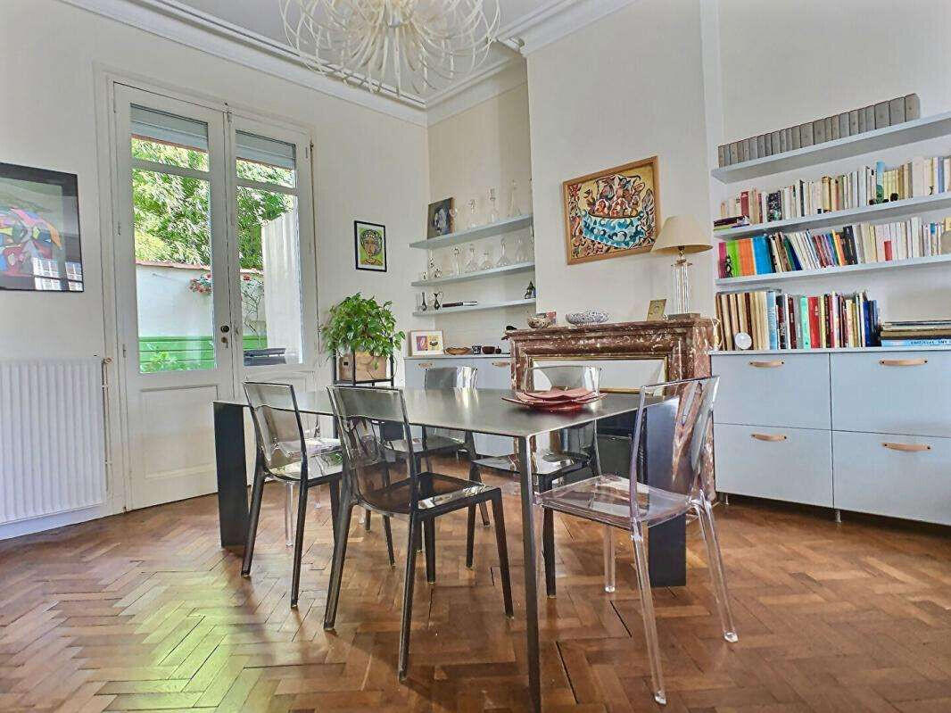 House Bordeaux