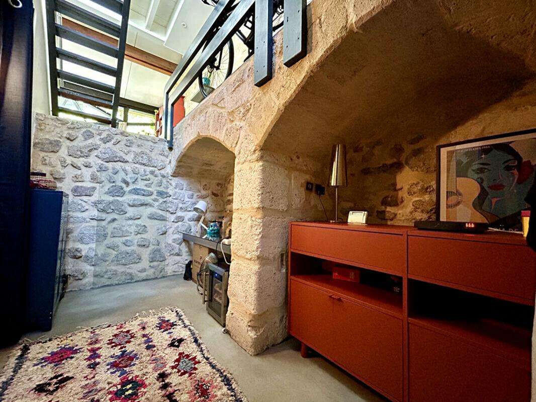 House Bordeaux