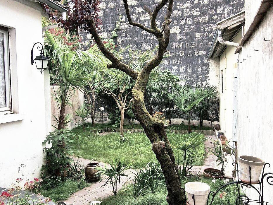 House Bordeaux