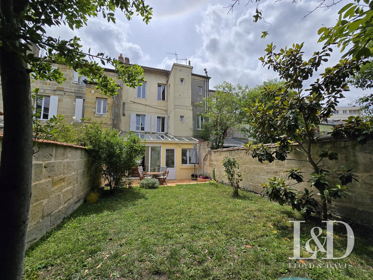 House Bordeaux - 6 bedrooms - 200m²