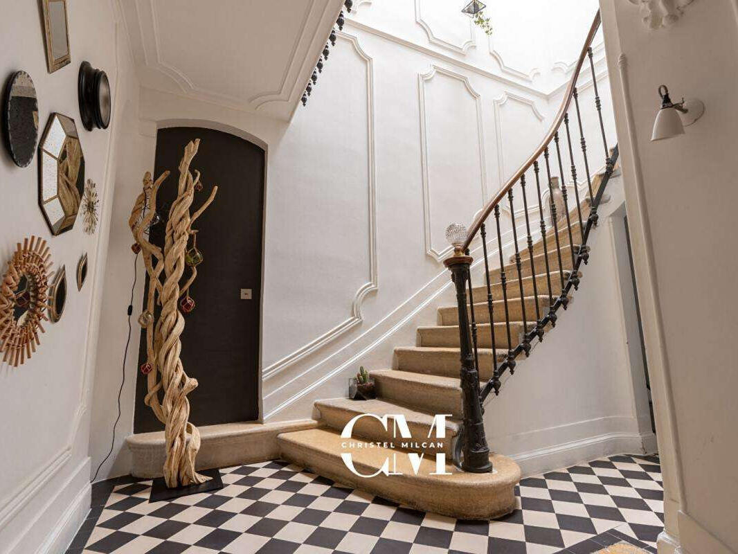 House Bordeaux