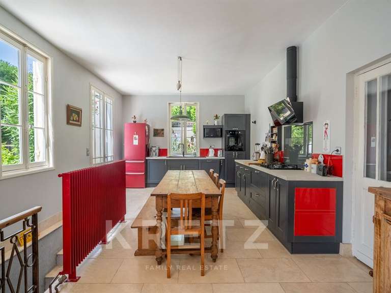 House Bordeaux - 5 bedrooms - 260m²