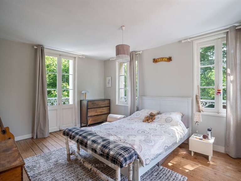 House Bordeaux - 5 bedrooms - 260m²
