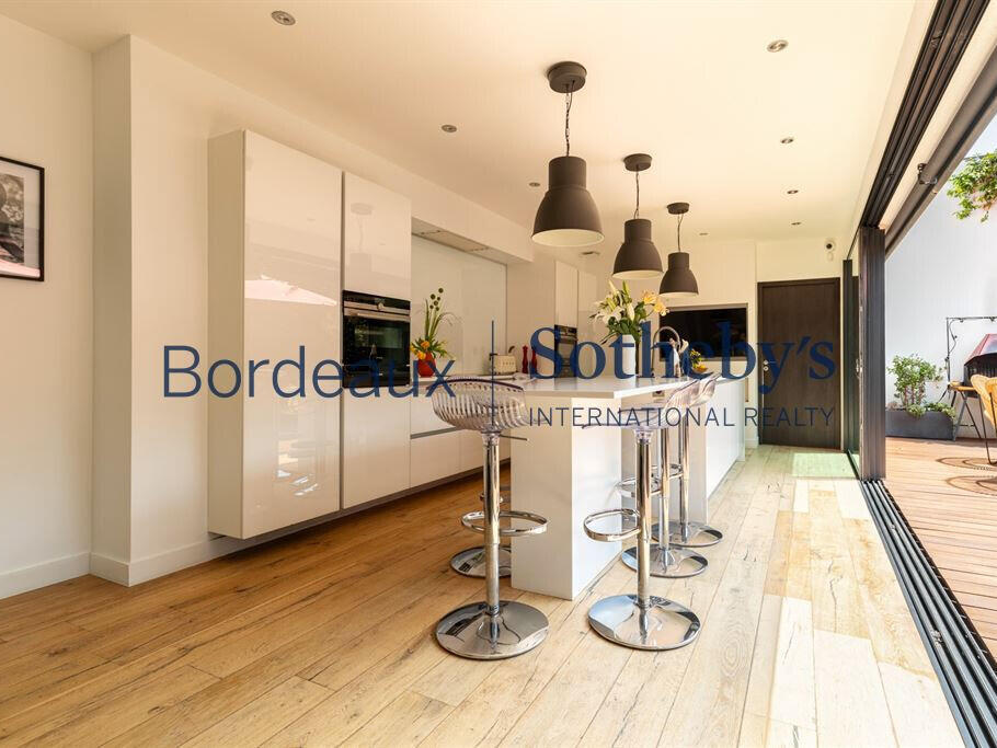 House Bordeaux