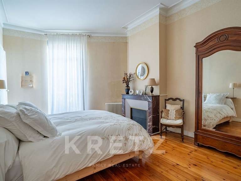 Maison Bordeaux - 6 chambres - 370m²