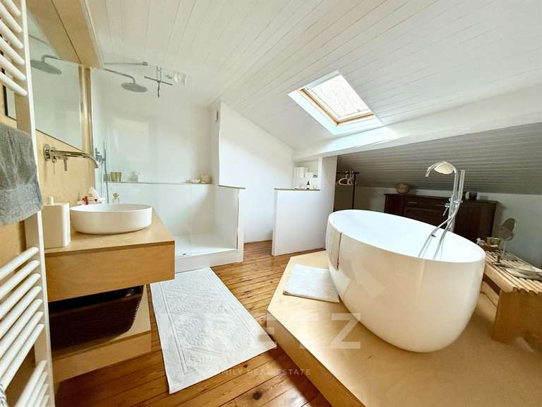 Maison Bordeaux - 6 chambres - 370m²