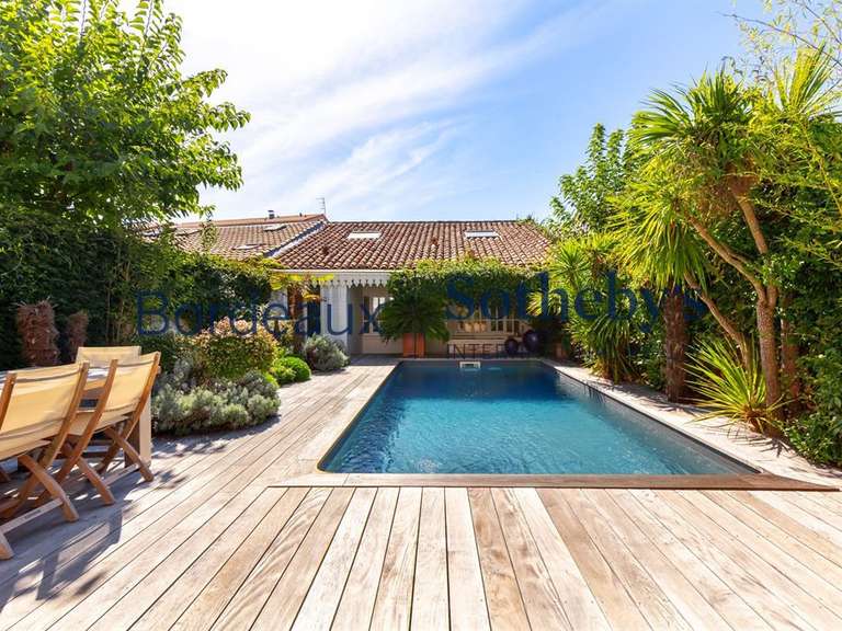 Maison Bordeaux - 5 chambres - 215m²