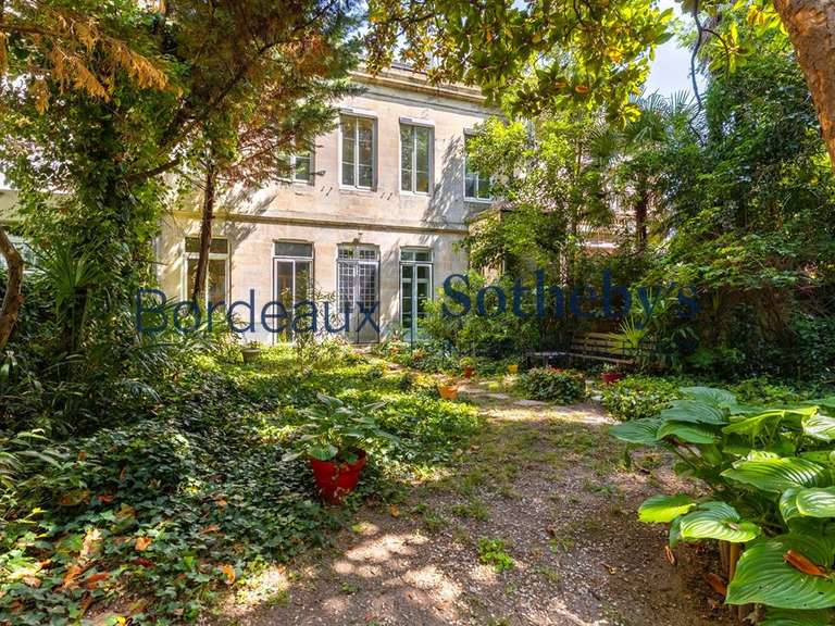 Maison Bordeaux - 9 chambres - 525m²