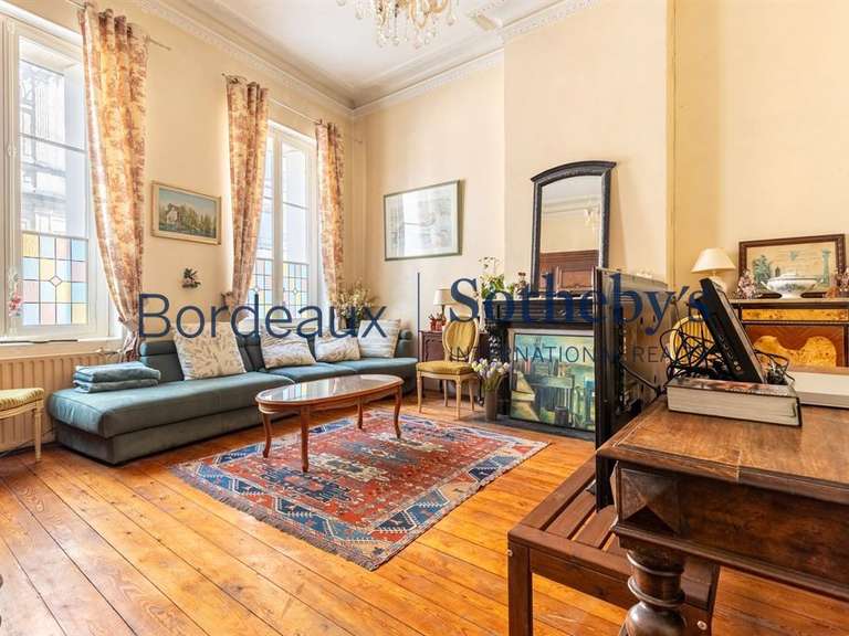 Maison Bordeaux - 9 chambres - 432m²