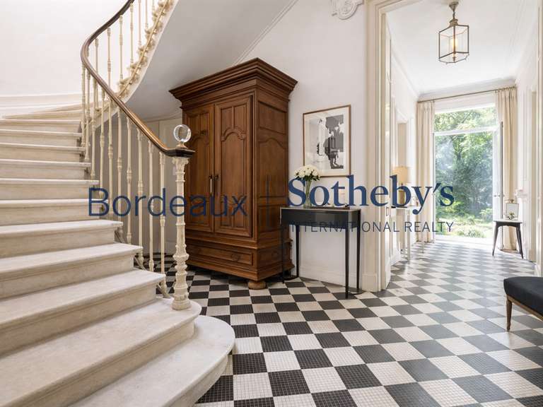 Maison Bordeaux - 9 chambres - 525m²
