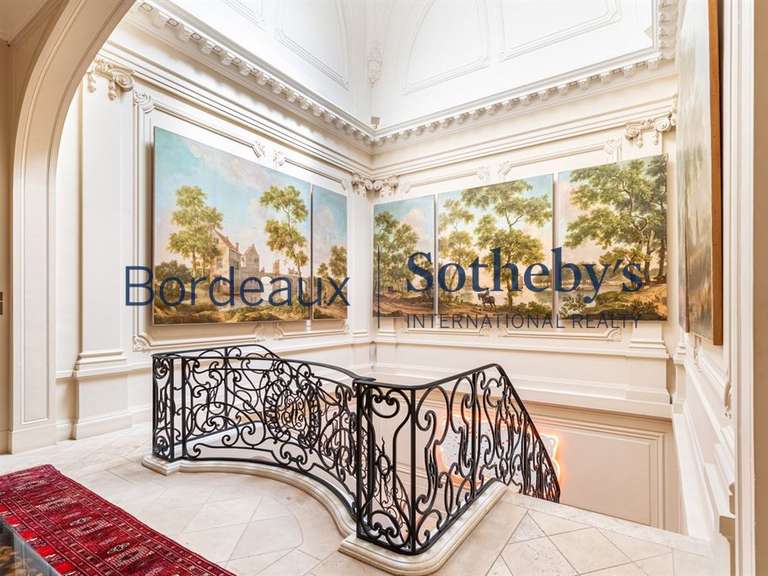 Maison Bordeaux - 9 chambres - 768m²
