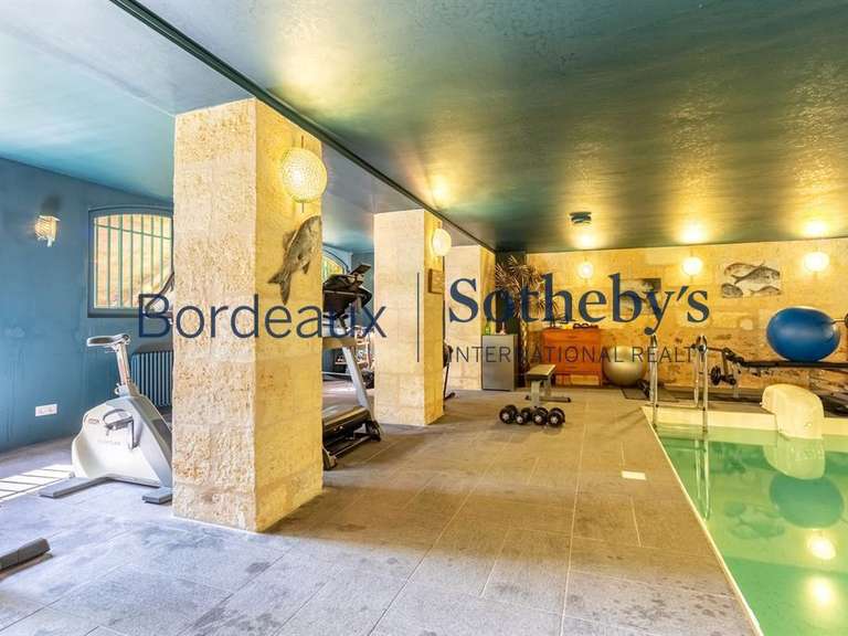 Maison Bordeaux - 9 chambres - 768m²