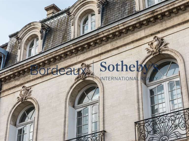 Maison Bordeaux - 9 chambres - 768m²