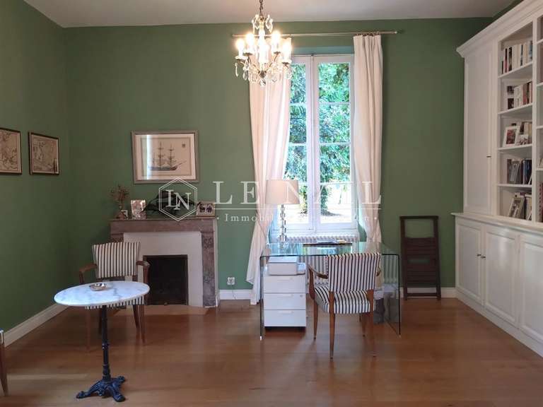 House Bordeaux - 7 bedrooms - 440m²