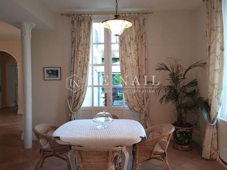 House Bordeaux - 7 bedrooms - 440m²