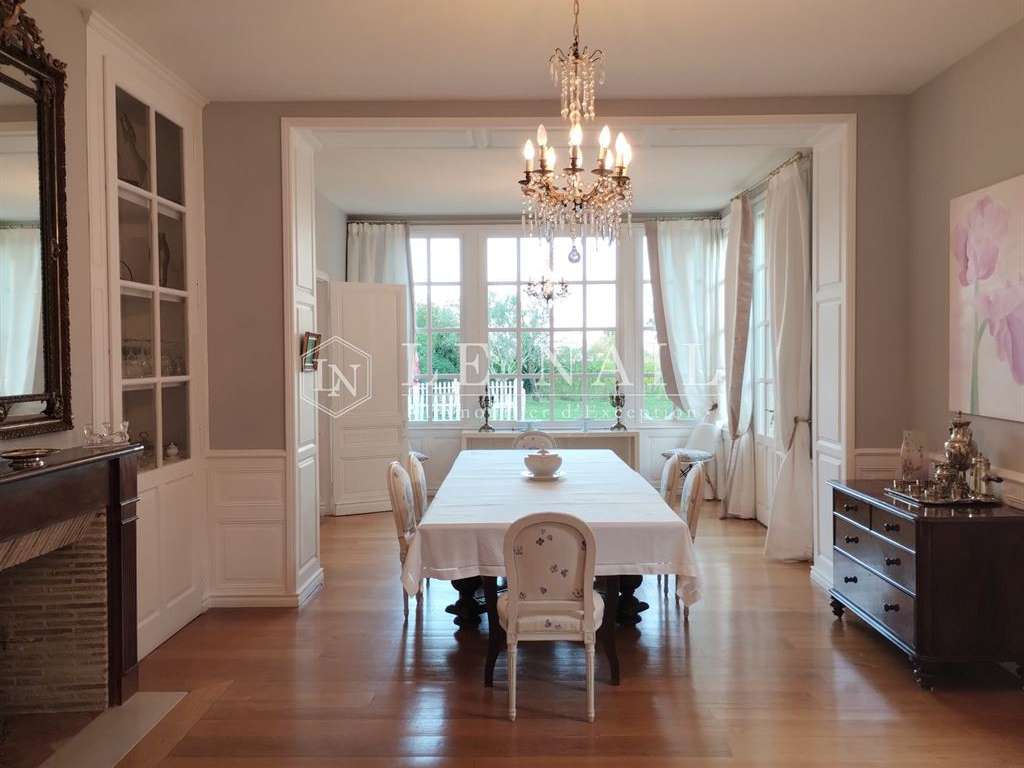 House Bordeaux