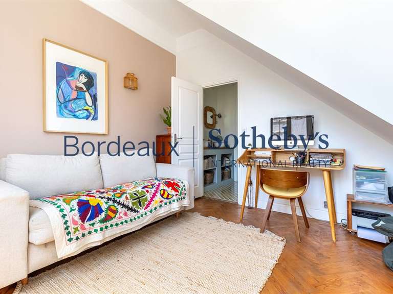 House Bordeaux - 4 bedrooms - 195m²