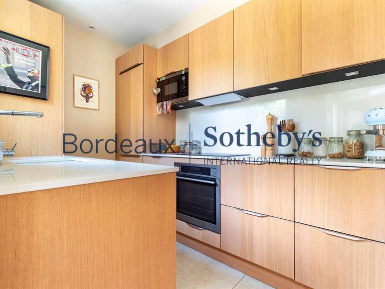 House Bordeaux - 4 bedrooms - 195m²