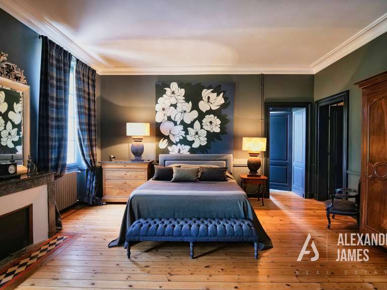 Maison Bordeaux - 8 chambres - 670m²