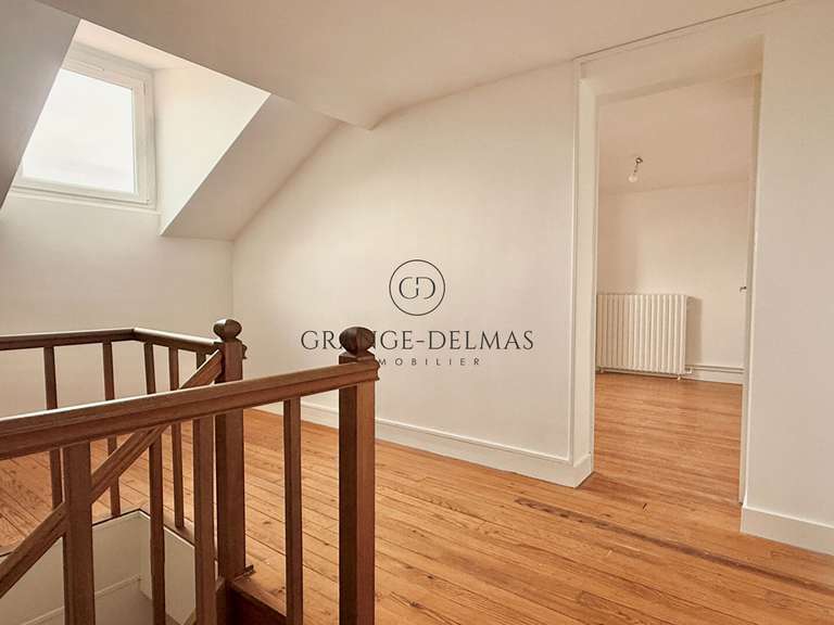 House Bordeaux - 4 bedrooms - 151m²