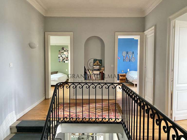 Maison Bordeaux - 5 chambres - 203m²