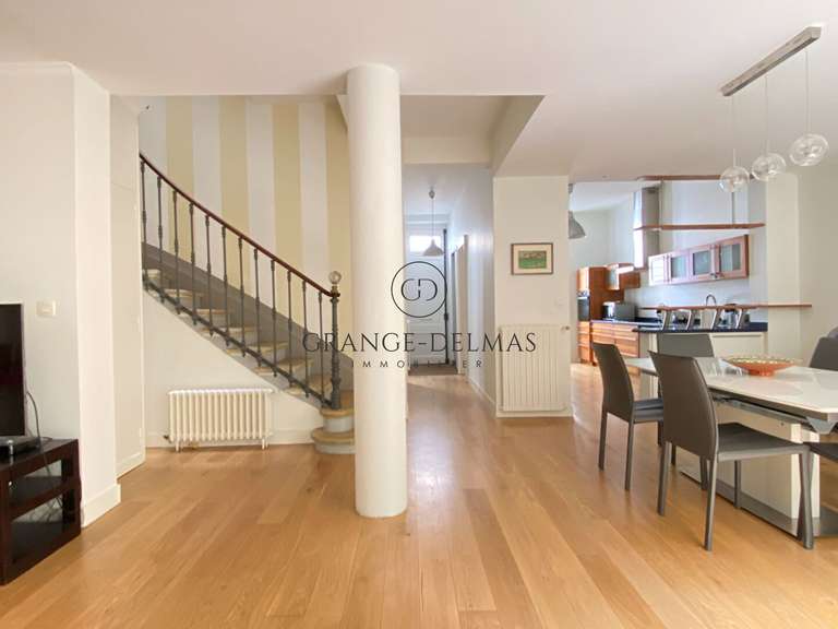 Maison Bordeaux - 6 chambres - 168m²