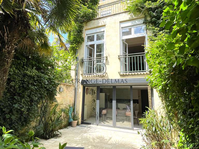 House Bordeaux - 4 bedrooms - 191m²