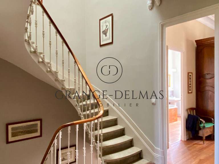 House Bordeaux - 6 bedrooms - 225m²