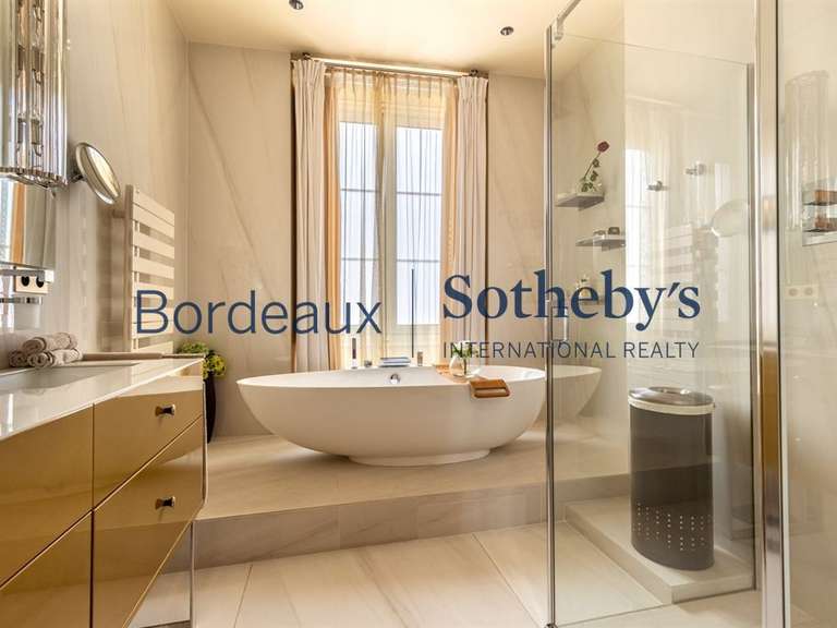 Maison Bordeaux - 5 chambres - 363m²