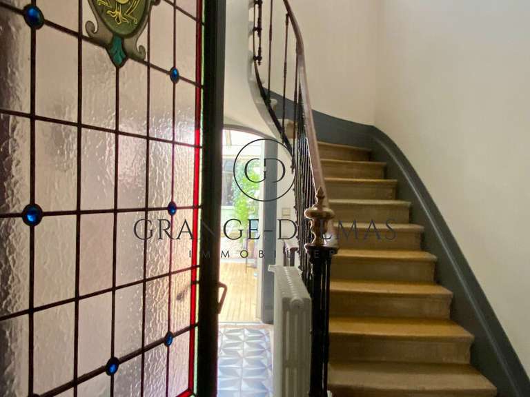 Maison Bordeaux - 6 chambres - 240m²