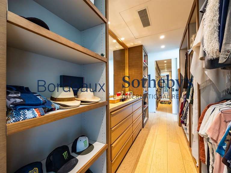 House Bordeaux - 5 bedrooms - 400m²