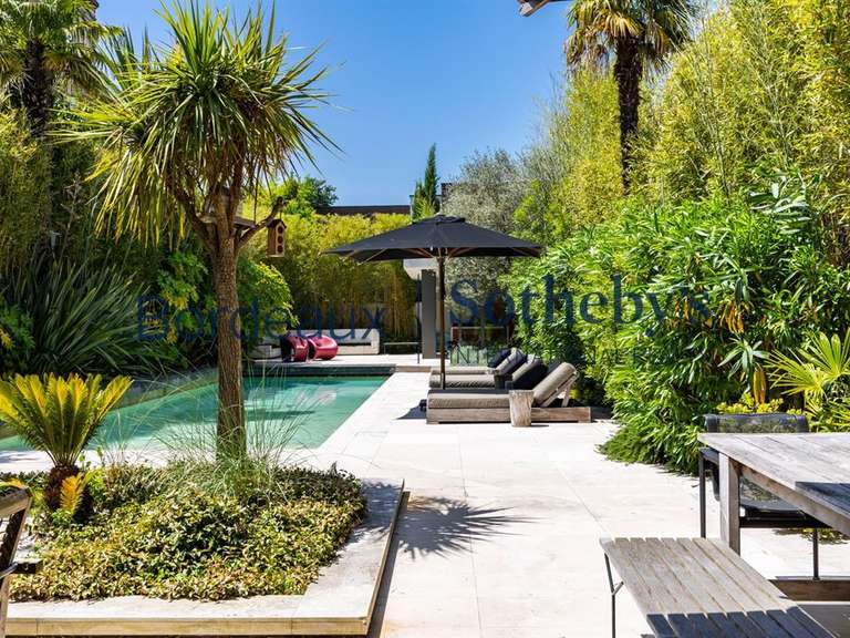 House Bordeaux - 5 bedrooms - 400m²